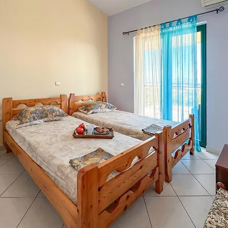 3 Bedroom In *