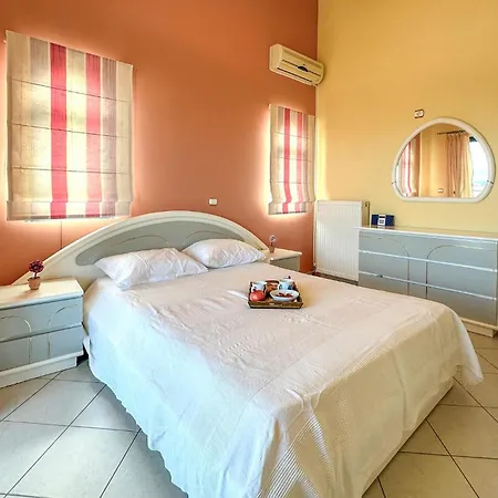 3 Bedroom In Xylokastro