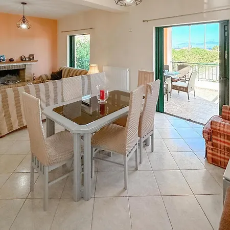 Dom wakacyjny 3 Bedroom In Xylokastro