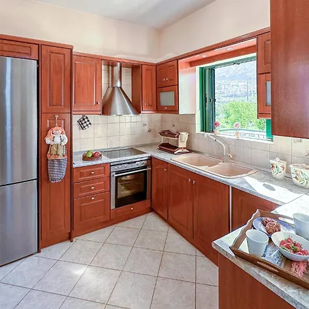 3 Bedroom In Holiday home *